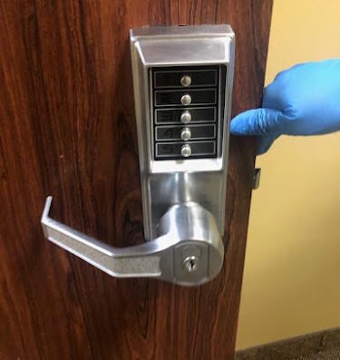 24 Hour Locksmiths