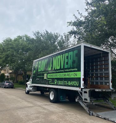 Bayou Movers