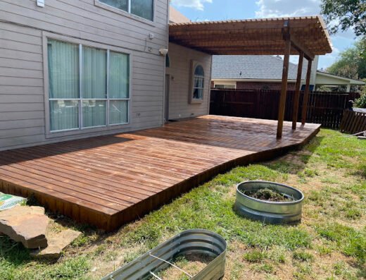 Custom Decks and Pergolas LLC