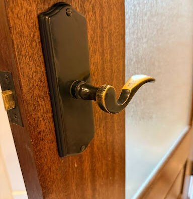 Howard Safe & Lock