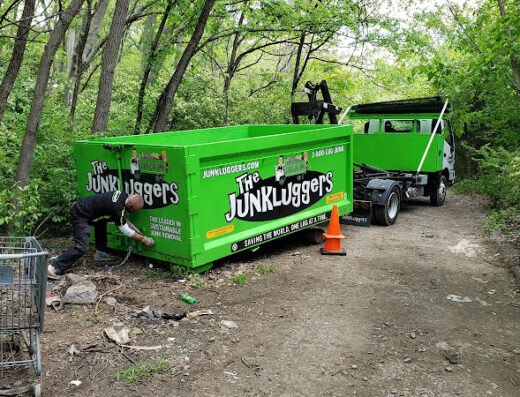 The Junkluggers of Nashville