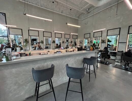 Coma Salon