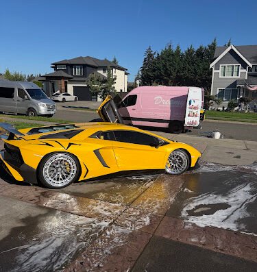 Dreamy's Mobile Detailing & Ceramic Coating auto detailing in Seattle, WA