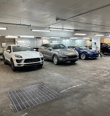 ECO Mobile Detailing (Santa Monica Blvd)