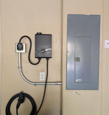 Electricians Service Team