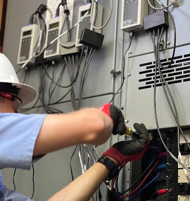 Haxx Heating, Air & Electrical – electrician in San Jose