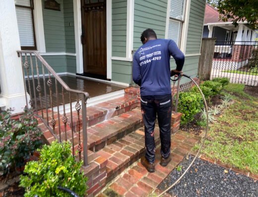 Houstonian Services, Inc.