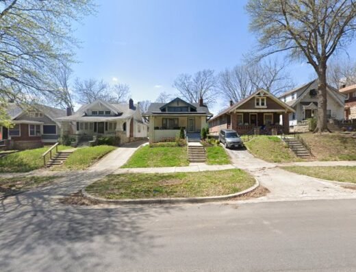 HV & G Luis lawn services – lawn care in Kansas City
