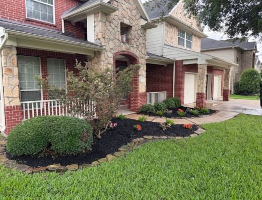 Lawn Lovin’ Mowers & Landscaping