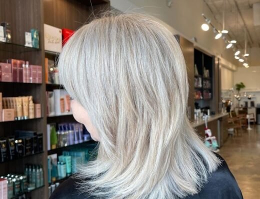 LINEAR SALON