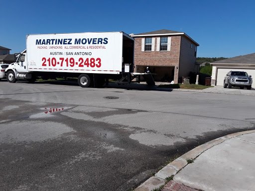 Martinez Movers LLC