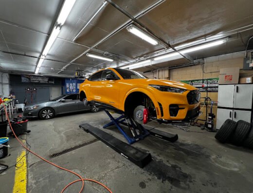 Metro Detroit Auto Detailing auto detailing in Bloomfield Hills, MI