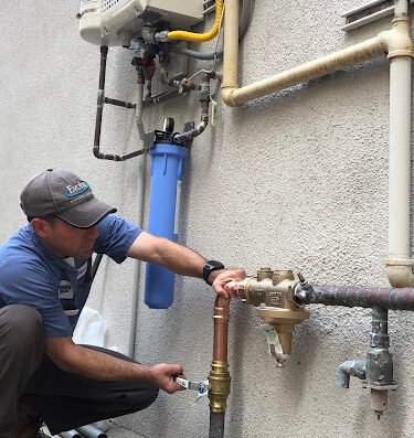 Monkey Wrench Plumbing, Heating, Air & Electric - Los Angeles