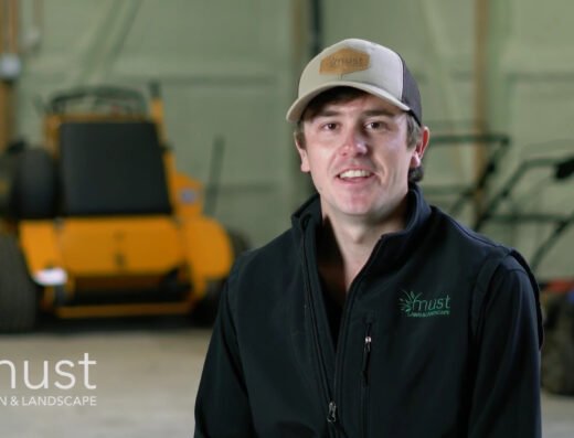 Must Lawn & Landscape – lawn care in Cincinnati (photo 2)