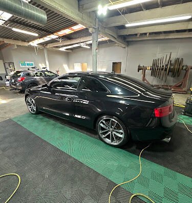 Pro Shine Auto Detailing auto detailing in Seattle, WA