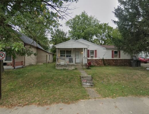 Raquel's cleaning house! – home cleaning in Indianapolis