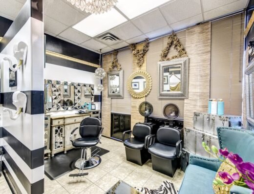 Salon Meyerland – Natural and Relaxed Black Hair in Houston