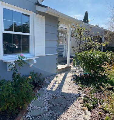 Spotless Rain Gutter Cleaning