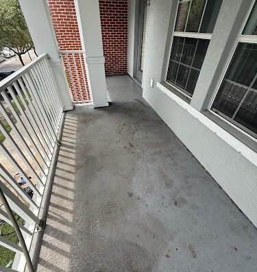 Tampa Twinkles LLC – pressure washing in Tampa