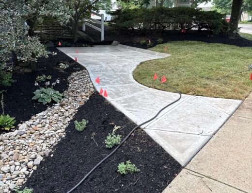 Upscale Lawncare – lawn care in Cincinnati (photo 2)