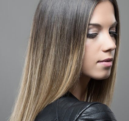 VERONICA – MOBILE SALON HOUSE CALLS