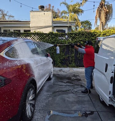 VI's mobile detailing auto detailing in Los Angeles, CA