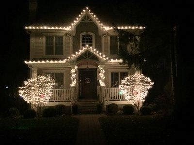 Frosty's Holiday Lighting porch holiday light installation