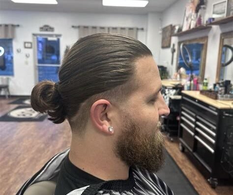 806 Barber & Beauty